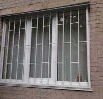 Простая оконная решетка