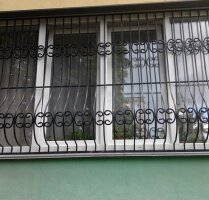 Решетка луковичного типа на лоджию