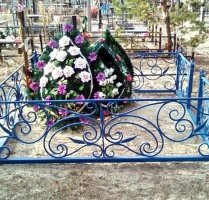Ажурная могильная оградка
