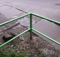 Уличная оградка
